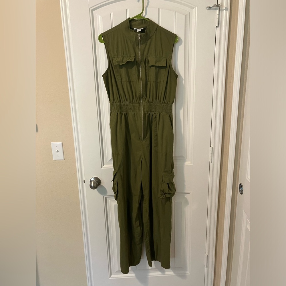 Sincerely Jules Olive Green Smocked Mock Neck Zip Up Sleeveless Jumpsuit